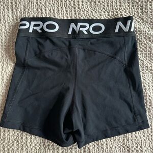 Black Nike Pros
